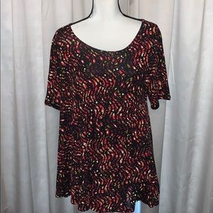 Medium LuLaRoe Perfect Tee